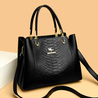 Capacious universal shoulder bag HB46343